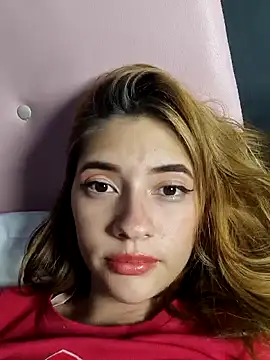 Estrella 21 online show from December 7, 9:55 pm