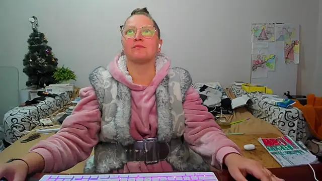 IamYourNarcotic online show from February 8, 3:26 pm