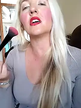 Mllesha74000 online show from September 27, 1:27 pm