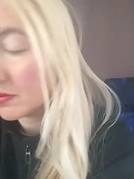 Mllesha74000 online show from December 4, 12:03 pm