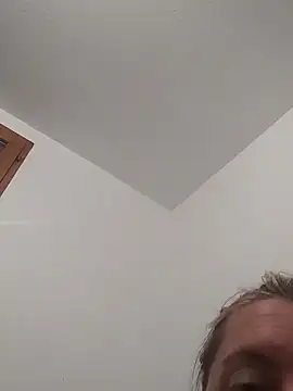 Mllesha74000 online show from April 19, 6:32 pm