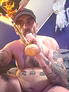 canadacockinme online show from November 24, 8:25 am