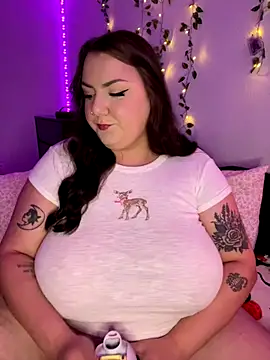 honeyviolet online show from October 3, 4:09 am