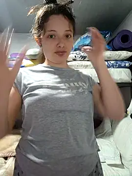 linda-schmidt online show from December 17, 12:38 am