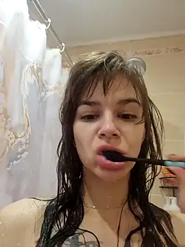 alyssa sweet online show from November 12, 4:57 am