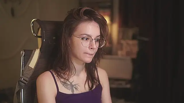 alyssa sweet online show from March 24, 5:23 am