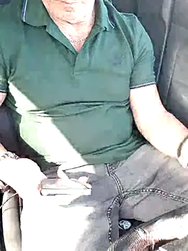 giorgio481510 online show from June 9, 6:58 am