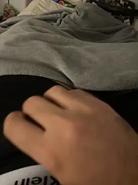 Snapshot of boooo7 chatting on November 13, 12:09 am boooo7 online show from November 13, 12:09 am