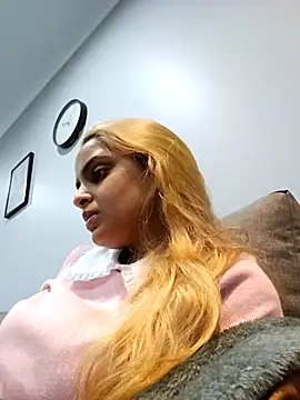 Snapshot of DirtySnowball69 chatting on October 9, 3:32 pm DirtySnowball69 online show from October 9, 3:32 pm