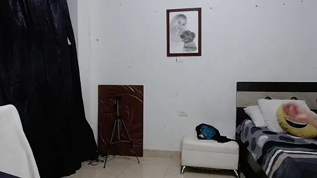 venuz mendoza20 online show from February 26, 1:10 pm