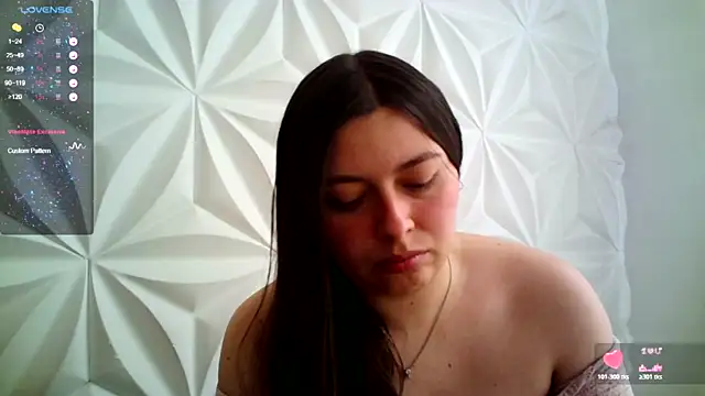 Snapshot of jerryandjessica chatting on October 19, 10:10 pm jerryandjessica online show from October 19, 10:10 pm