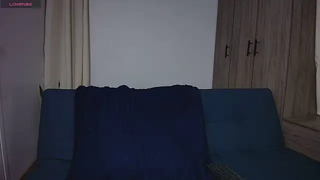 Swetisabella01 online show from July 19, 1:09 am