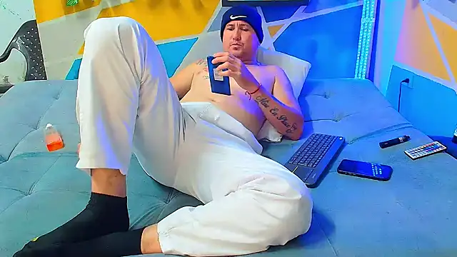 xavier 1988 online show from October 18, 5:25 pm