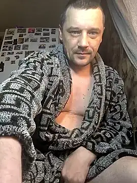 DanielOhCool online show from March 28, 4:34 am