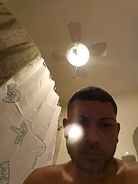 tropikboy online show from February 24, 9:40 am