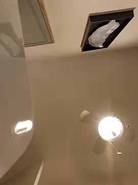 tropikboy online show from March 25, 9:48 am