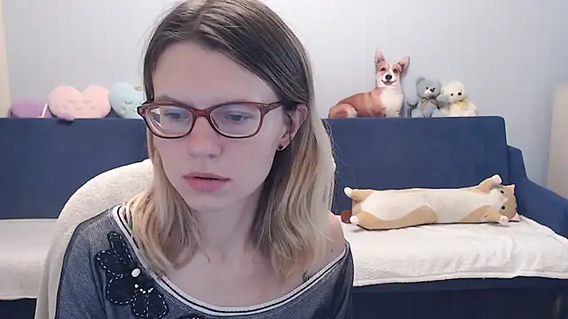 night is dark online show from October 24, 4:03 pm