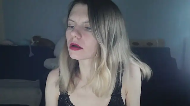 night is dark online show from December 14, 10:36 pm