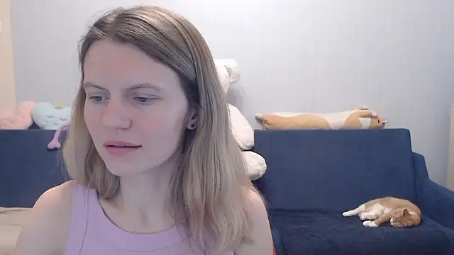 night is dark online show from March 27, 5:23 pm