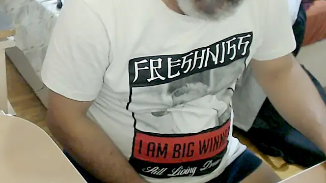 Snapshot of LiONTURK chatting on October 18, 3:46 pm LiONTURK online show from October 18, 3:46 pm