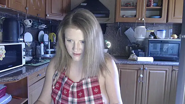 LizaCakes online show from March 18, 11:08 am