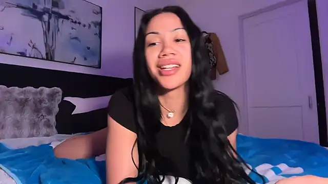Snapshot of babymalaya chatting on June 7, 3:54 am babymalaya online show from June 7, 3:54 am