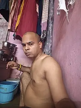 Vickyrajput009 online show from April 14, 1:11 am