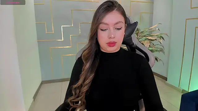 EllaClark online show from February 18, 6:04 pm