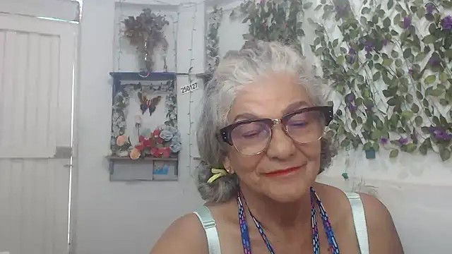 FunnyGrandma online show from December 2, 6:10 pm
