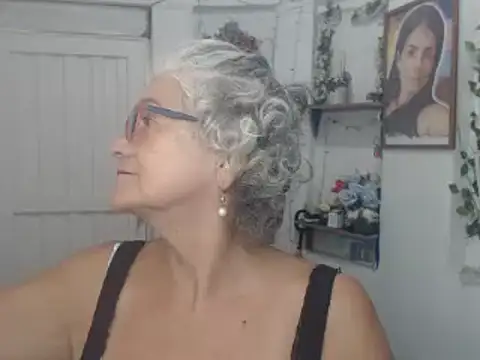 FunnyGrandma online show from September 14, 11:15 pm