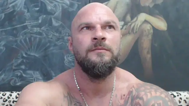 Snapshot of viking_30 chatting on June 27, 6:13 pm viking 30 online show from June 27, 6:13 pm