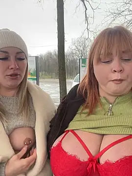 Model9798 online show from February 8, 12:30 pm