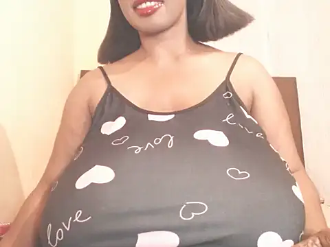 MissTits online show from July 14, 5:29 pm