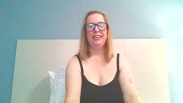 SweetandNaughty1 online show from December 3, 10:29 pm