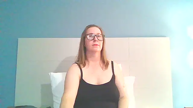 SweetandNaughty1 online show from January 30, 5:41 am