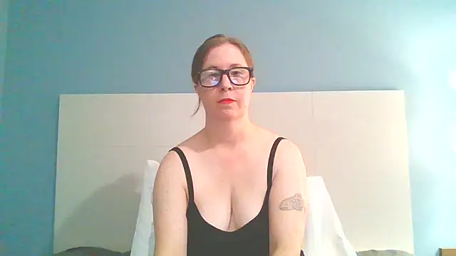 SweetandNaughty1 online show from January 30, 8:53 pm
