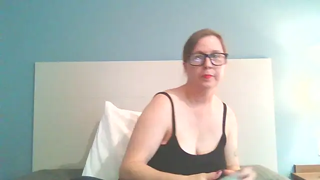 SweetandNaughty1 online show from February 18, 8:14 pm