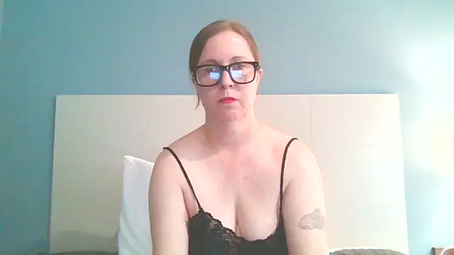 SweetandNaughty1 online show from February 27, 8:20 pm