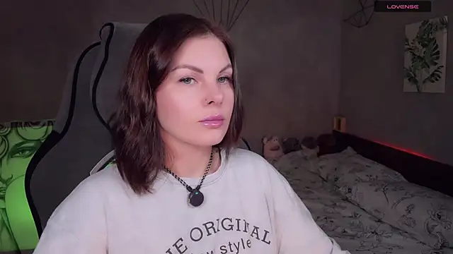 Your Sweet Lilu online show from March 22, 1:47 pm