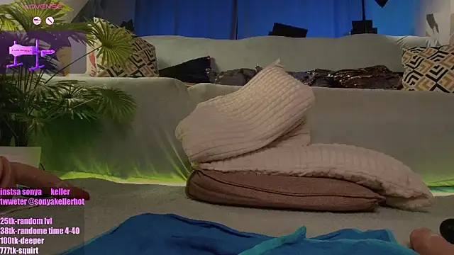 Sonya Keller new online show from October 18, 8:20 pm