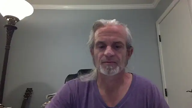 readyforfunxxx online show from November 9, 4:11 am