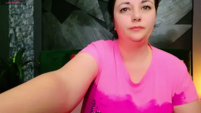 AleshaArabian online show from December 30, 6:27 pm