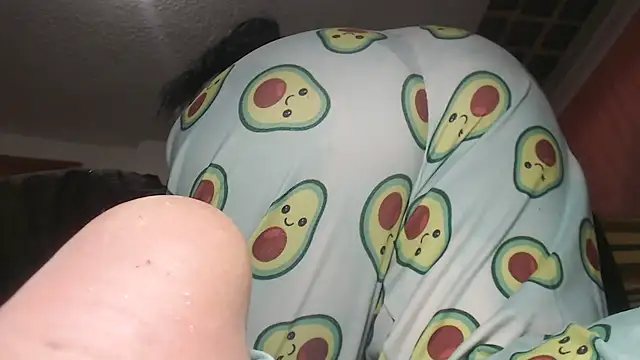 Snapshot of prettyangelsquirt chatting on January 3, 5:31 pm prettyangelsquirt online show from January 3, 5:31 pm