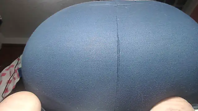 Snapshot of prettyangelsquirt chatting on January 10, 9:31 pm prettyangelsquirt online show from January 10, 9:31 pm