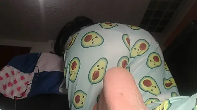 Snapshot of prettyangelsquirt chatting on March 12, 12:20 am prettyangelsquirt online show from March 12, 12:20 am