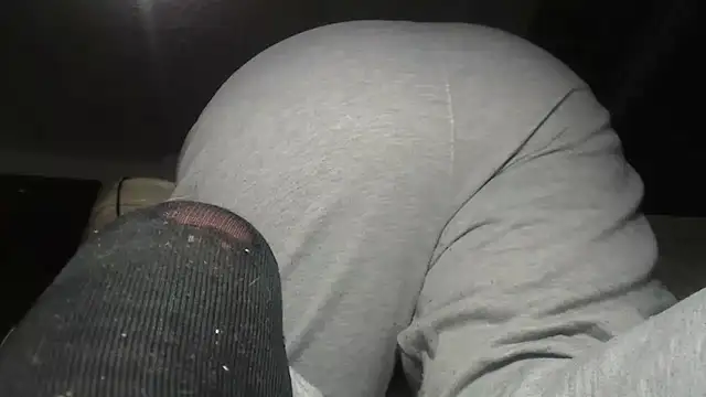 Snapshot of prettyangelsquirt chatting on September 10, 1:38 am prettyangelsquirt online show from September 10, 1:38 am
