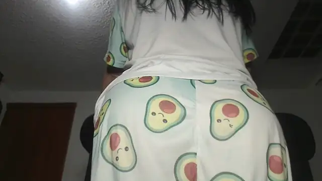 Snapshot of prettyangelsquirt chatting on September 23, 1:25 pm prettyangelsquirt online show from September 23, 1:25 pm