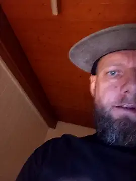 Kw8585kw online show from November 27, 8:33 pm