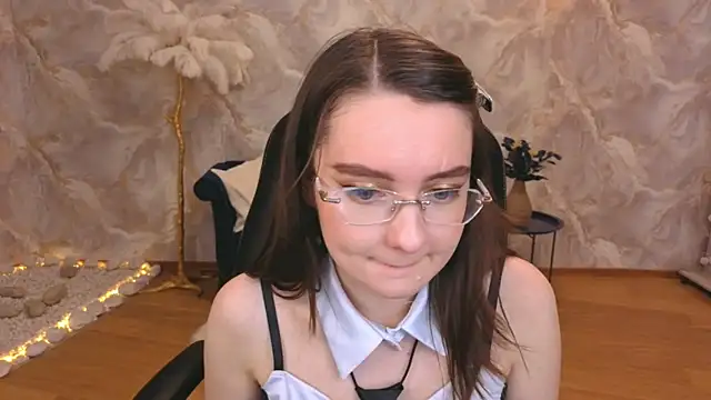 CloudGrace online show from October 22, 3:18 am