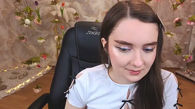 CloudGrace online show from March 29, 6:19 pm